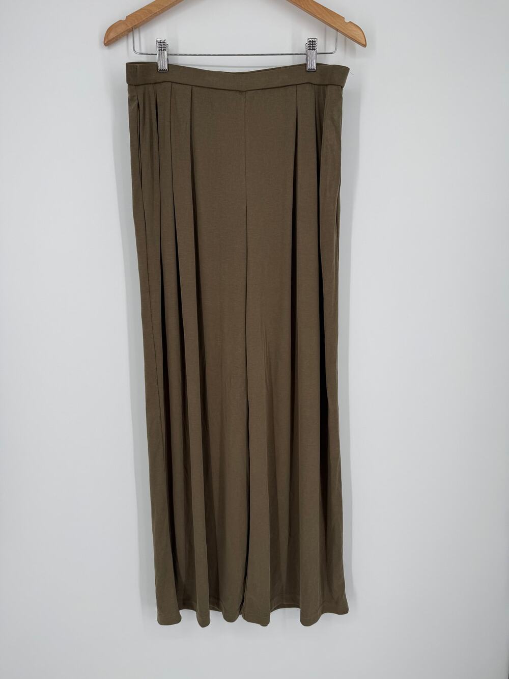 OGL Sandwashed Mid Rise Pleated Wide Leg Palazzo Pant with Pockets SZ L- Olive